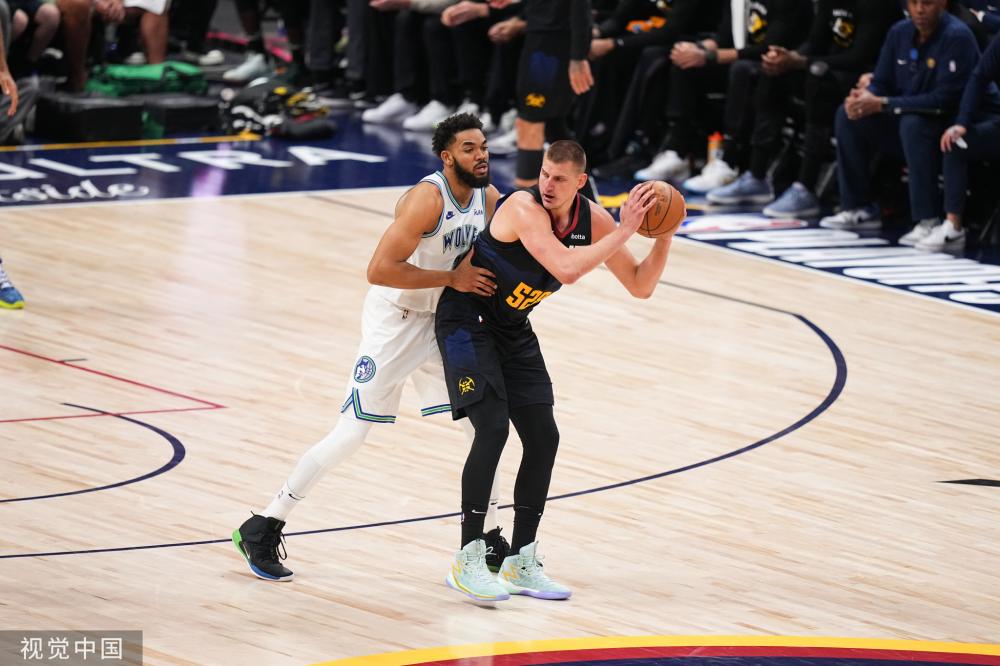 萨内作为拜 萨内作为拜