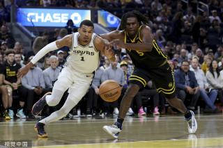 社交媒体上 社交媒体上