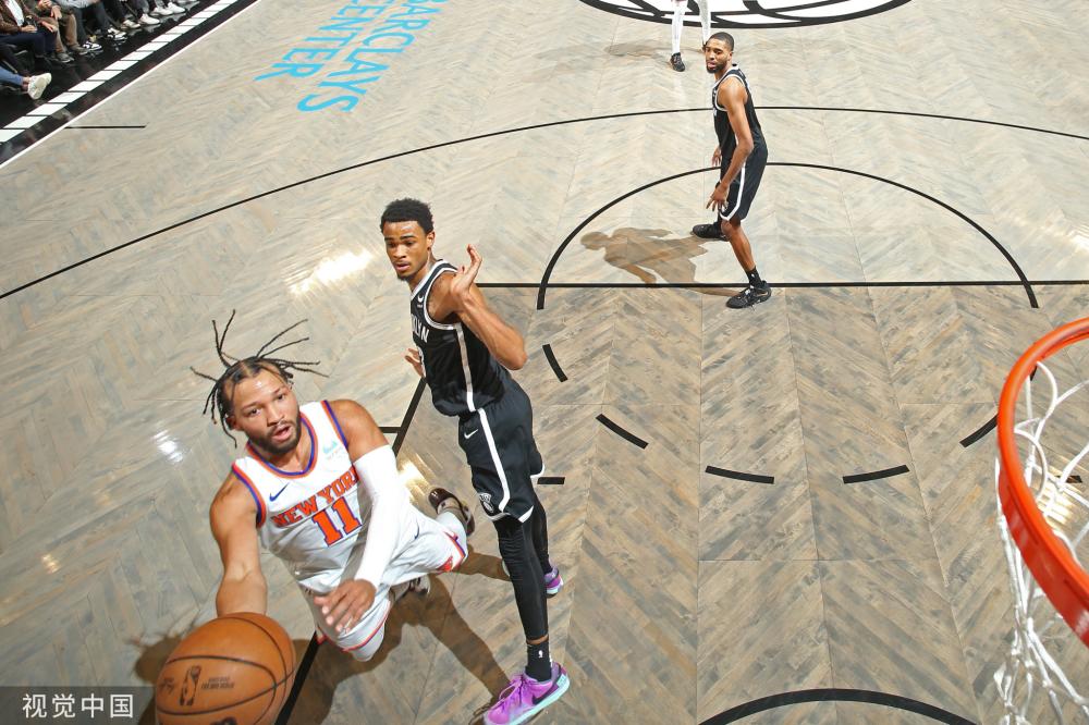 队里的很多 队里的很多