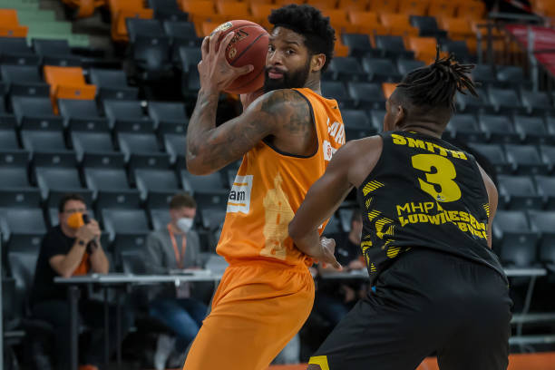 战术清晰 战术清晰