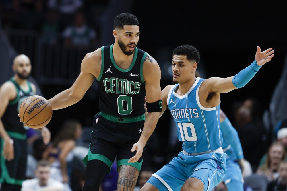 拉开三分线 拉开三分线